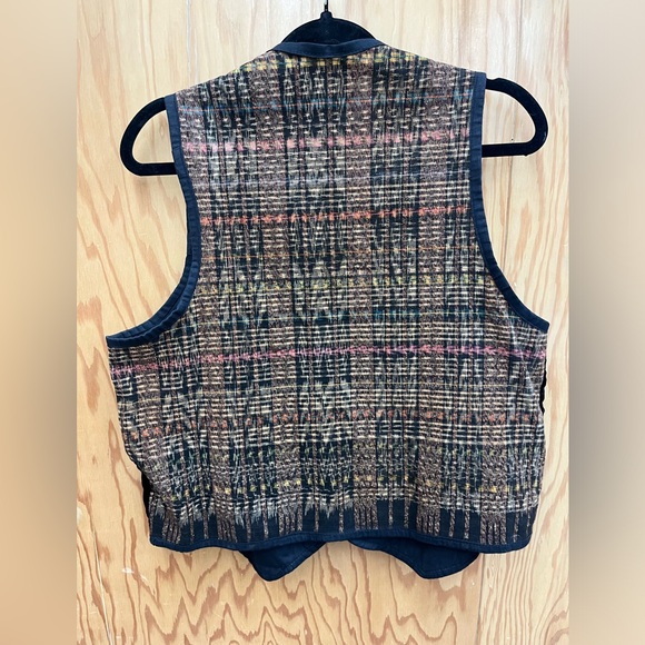 Embroidered Vest - Picture 4 of 4